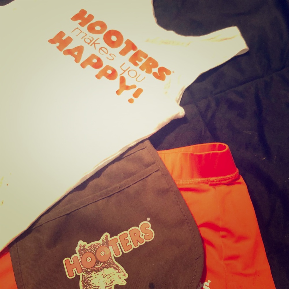 Hooters Girl Uniform